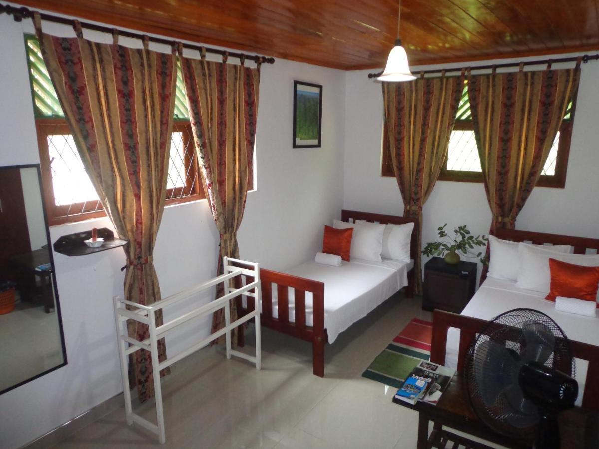 Brown'S Edge Residence Galle Extérieur photo