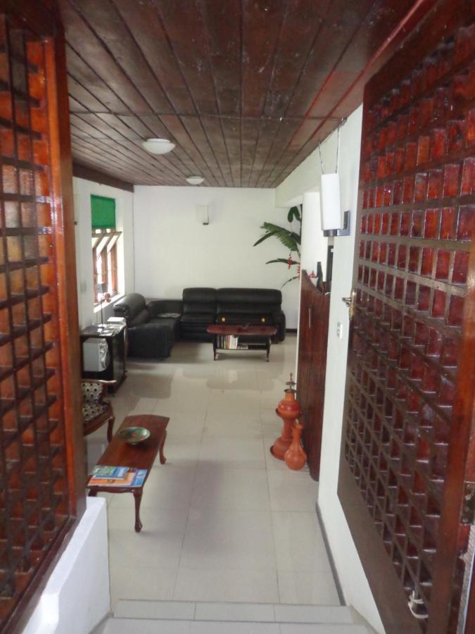 Brown'S Edge Residence Galle Extérieur photo
